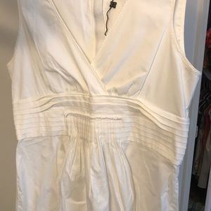 Detailed white BCBG blouse